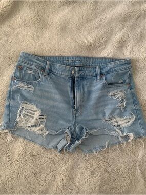 American Eagle Ripped Jean Shorts Sz 8